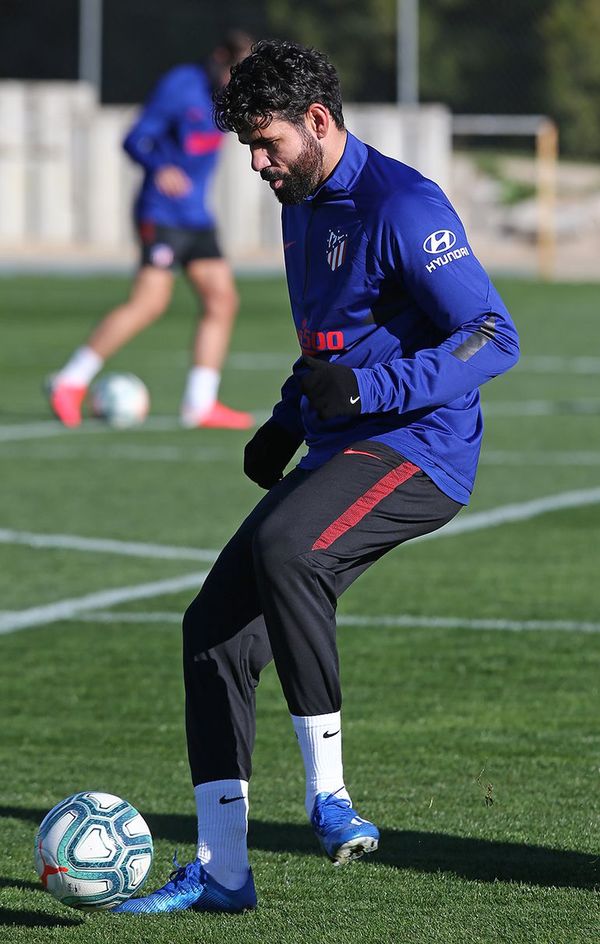 Diego Costa se entrena más de dos meses después - Fútbol - ABC Color