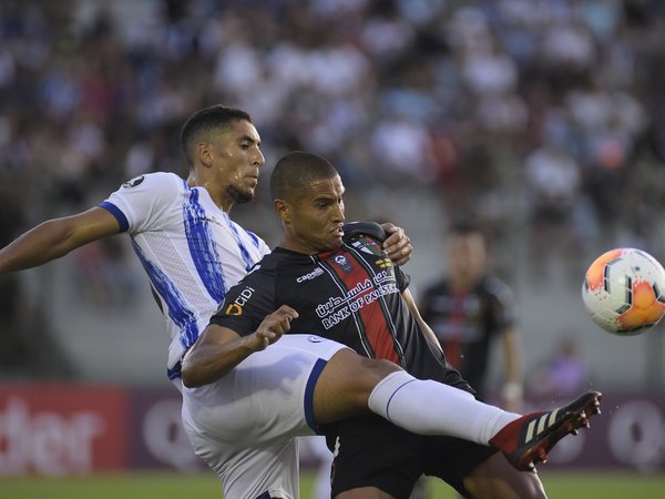 Cerro Largo y Palestino firman tablas