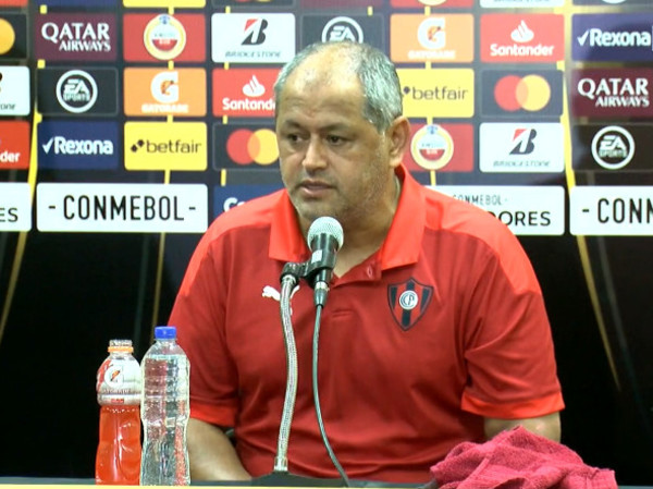 Francisco Arce considera que el empate es justo