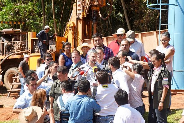 Abdo se lava las manos de la decisión de sus diputados - Política - ABC Color