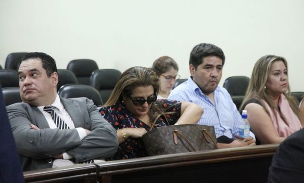 Juicio por programa vaso de leche fue nuevamente postergado ayer - Judiciales y Policiales - ABC Color