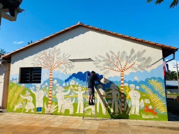 Colonia Independencia luce coloridos murales inspirados en relatos locales y sonidos del agua - ADN Paraguayo