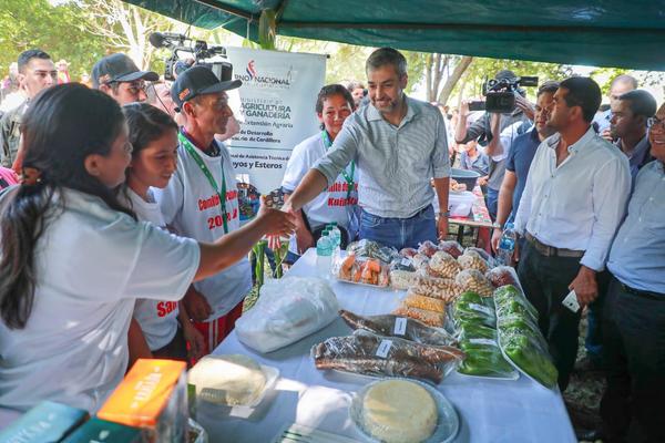 Tekoporä asiste actualmente a más de 167 mil familias - .::RADIO NACIONAL::.