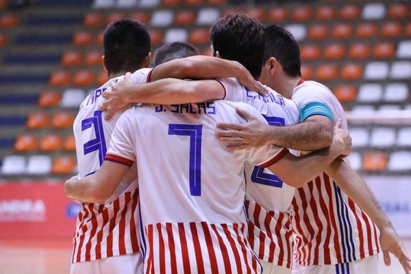 Paraguay golea a Perú y queda a un paso - Fútbol - ABC Color