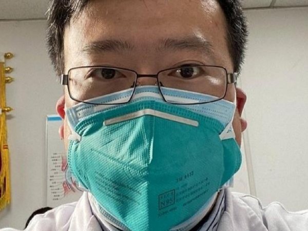 Muere el médico chino que alertó sobre el coronavirus