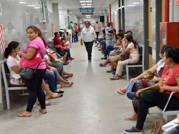En Hospital San Pablo 15% del personal cae por dengue