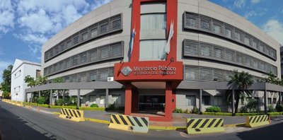 Detienen a una mujer por extorsión de G. 45 millones » Ñanduti
