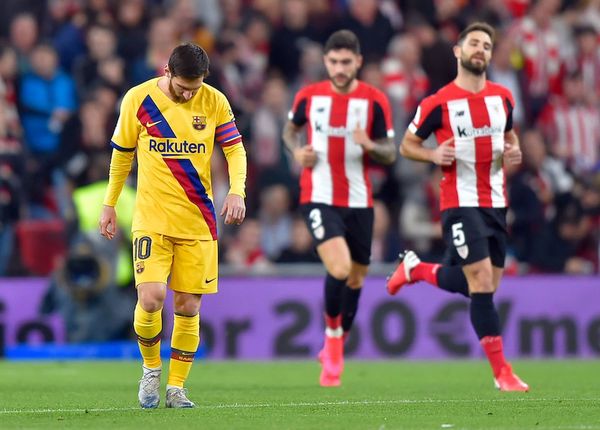 Barcelona profundiza su crisis