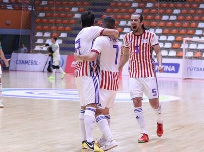 La Albirroja cada vez más cerca de la clasificación al mundial de Futsal » Ñanduti