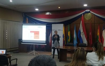 Funcionarios de la UNE participan de reunión informativa convocada por la STP