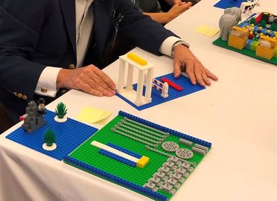 LSP-Sur puso a jugar a los empresarios