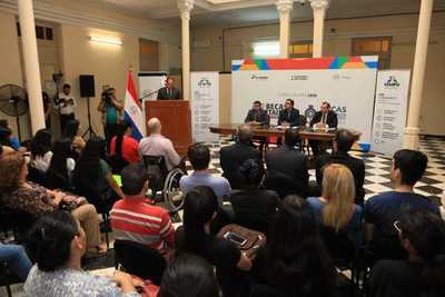 Ofrecen 2.000 plazas universitarias para jóvenes