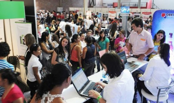 Nueva directora anuncia 'maratones de Empleos'