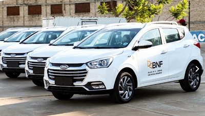 BNF adquiere flota de vehículos ensamblados en Paraguay para mejorar servicios