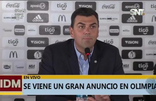 Marco Trovato: 'Con 20 mil socios más en Olimpia, anunciamos a Emmanuel Adebayor' - SNT