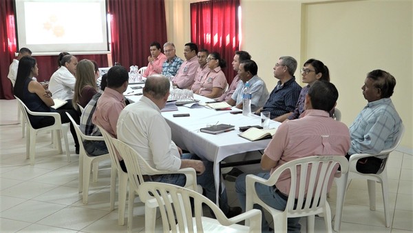 Analizan propuestas para generar mayor inversión en educación en la región del Chaco