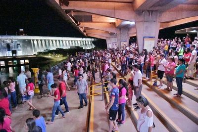 Complejo turístico de Itaipú registra aumento de turistas