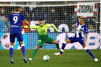 Lucas y Burke revolucionan al Alavés - Fútbol - ABC Color