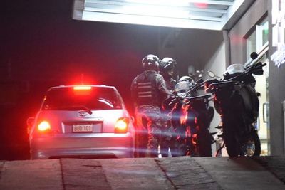 Balean con escopeta a poblador de la Chacarita en su domicilio  - Nacionales - ABC Color