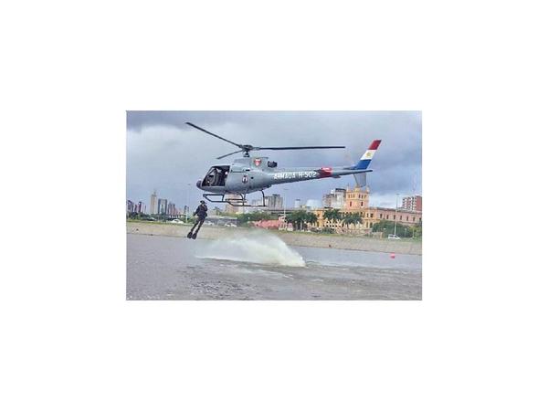Hallan cuerpo de marino en el río Paraguay