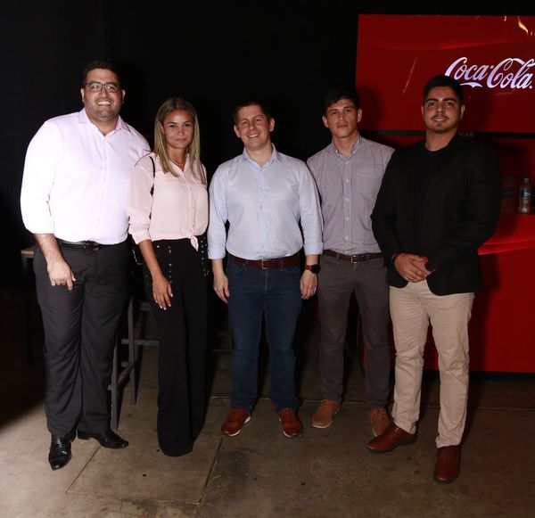 Lanzamiento del Nova 5T de Huawei