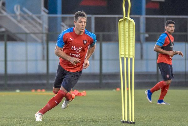Arce mueve toda su estructura