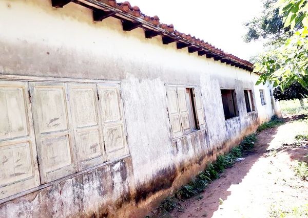 Autoridades no se ponen de acuerdo para mejorar escuelas - Locales - ABC Color