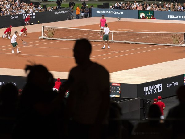 Nadal y Federer baten récord al jugar en Sudáfrica ante 52.000 espectadores