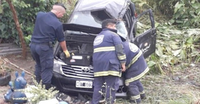 Volcó camioneta que trasladaba a los Damas Gratis