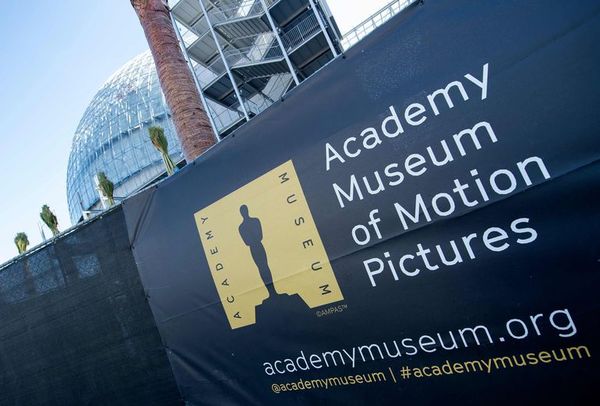 El Museo del Cine abrirá este año con un homenaje a Kirk Douglas - Cine y TV - ABC Color
