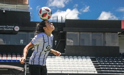 HOY / Los cimientos de una gran futbolista