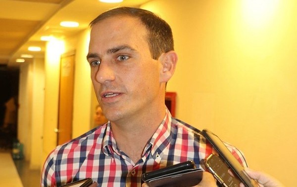 Financiamiento Político: PPQ pretende sesión extra del Senado para el jueves 14 - ADN Paraguayo
