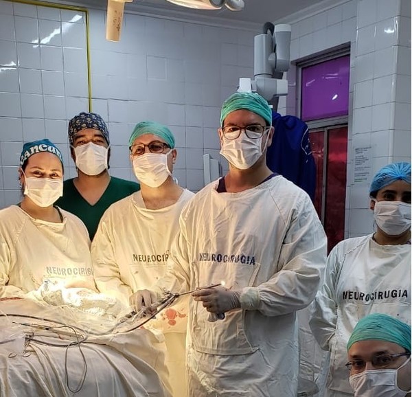 Destacan otro hito de la neurocirugía paraguaya en Hospital Central de IPS