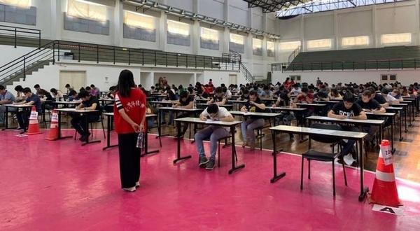 HOY / Solo 100 postulantes se presentaron a los exámenes de Universidad Taiwán-Paraguay