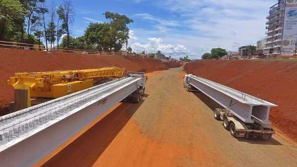 Llegan vigas de hormigón para el Multiviaducto del kilómetro 7 - Noticde.com