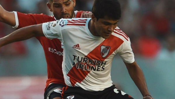 Robert Rojas anota en triunfo de River Plate