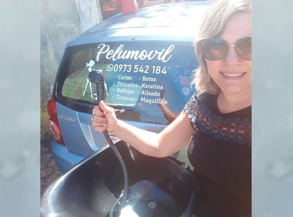 PELUQUERÍA A DOMICILIO CON “PELUMÓVIL”