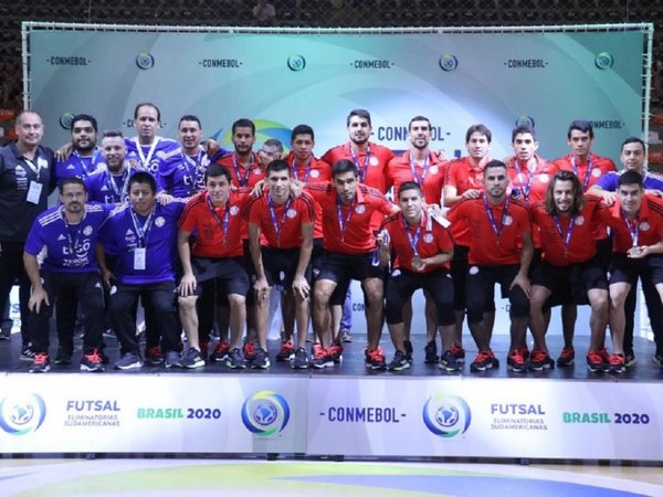 Goleada y al podio para la Albirroja de futsal