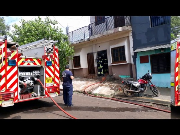 INCENDIO AFECTÓ UNA VIVIENDA EN EL CENTRO DE ENCARNACIÓN