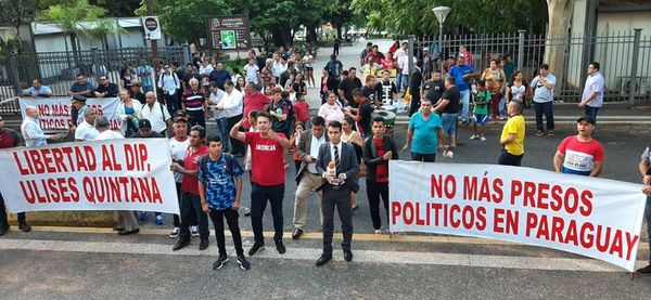 “Ningún parlamentario puede estar privado de su libertad”, dice abogado Elías Fox - A La Gran 7-30 - ABC Color