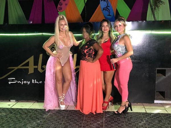 Ña Morena y sus "princesas" la rompieron el finde
