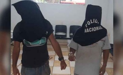 Extranjeros detenidos por intentar hurtar alumbrado público