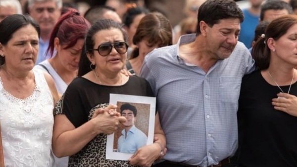Autopsia evidencia detalles de graves golpes de hijo de paraguayos en Argentina