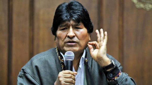 Evo Morales viaja a Cuba por razones de salud