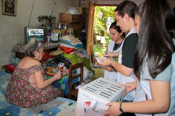 Sigue recepción de solicitudes para voto en casa y mesa accesible - ADN Paraguayo