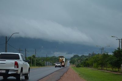 Alerta por posibles tormentas en seis departamentos - Nacionales - ABC Color