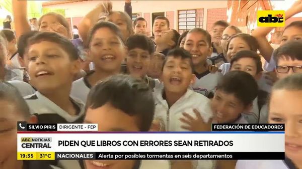 Federación de Educadores: Piden que libros con errores sean retirados - ABC Noticias - ABC Color