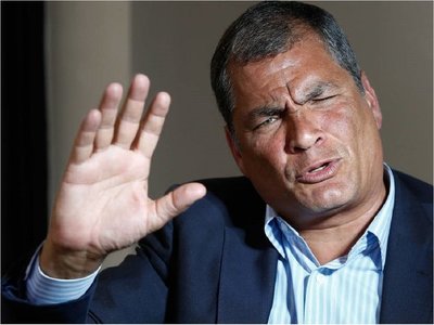 Comenzó juicio contra ex presidente Rafael Correa por caso sobornos