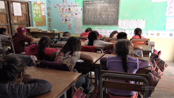 Intenso preparativo antes del inicio de clases en instituciones educativas de Boquerón