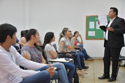 Inscripción electrónica para becas universitarias arranca este miércoles